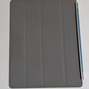 APPLE IPAD MAGNETIC COVER